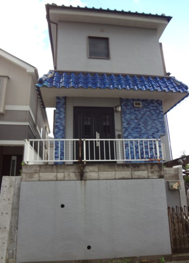 擁壁と建物傾き